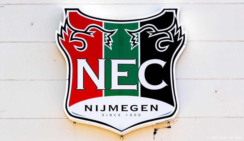 Almere City FC en NEC werken toe naar test met fans in stadions