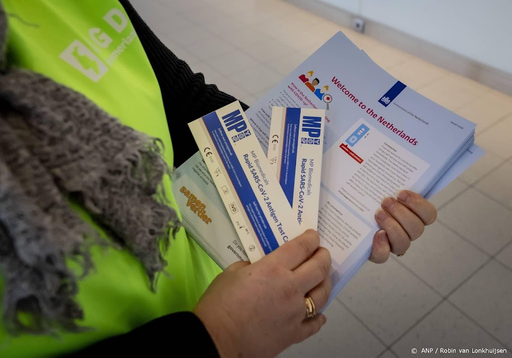 Cabinevakbond VNC: negatieve coronatest reizigers China goede stap