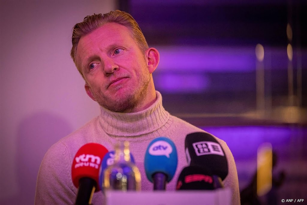 Trainer Kuijt verliest bij officieuze debuut bij Beerschot