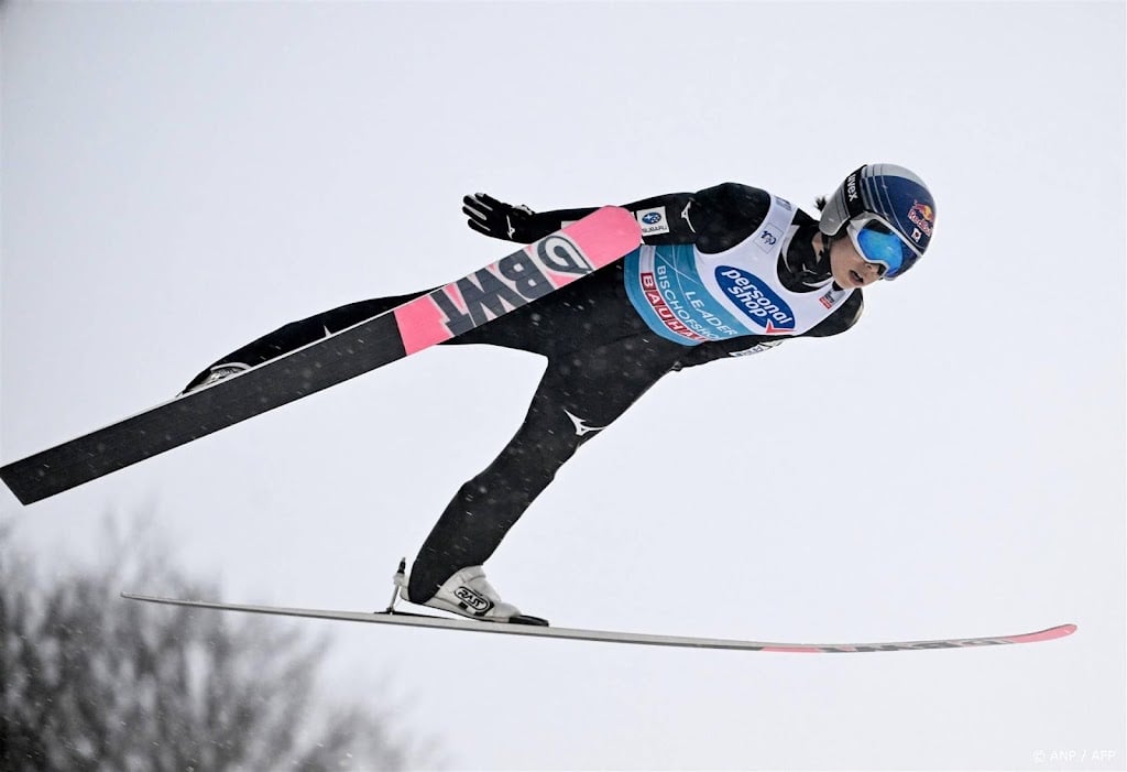 Japanner Kobayashi wint voor derde keer Vierschansentournee