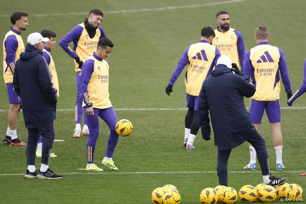 Real Madrid neemt in beker pas na rust afstand van amateurs   