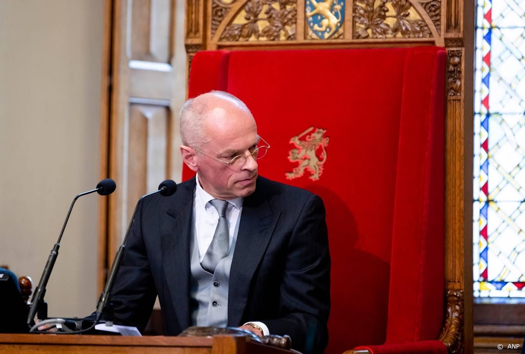 Eerste en Tweede Kamer herdenken terugkeer na WO II