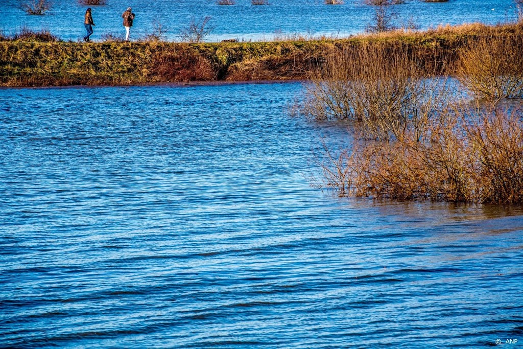 Nijmegen zoekt daklozen in uiterwaarden om hoogwater