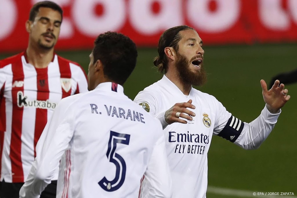 'Real Madrid is Ramos zes weken kwijt na knie-operatie'