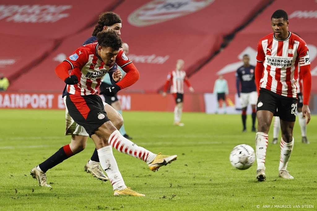 Malen helpt PSV goed op weg in drukke en belangrijke maand 
