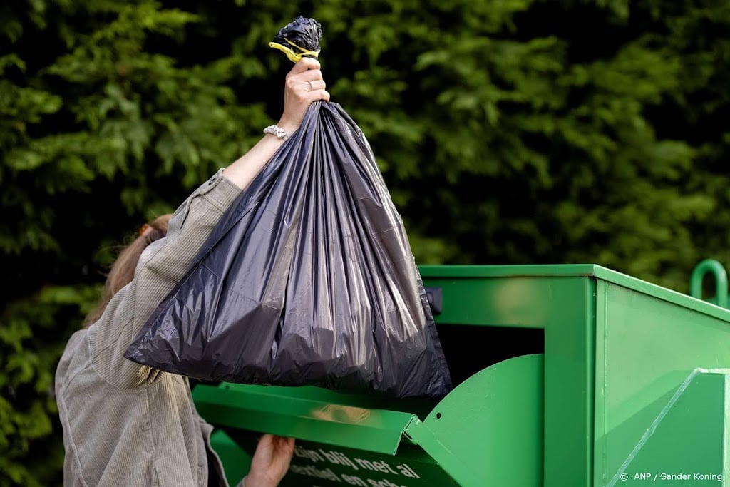 Experts: nog veel obstakels bij hergebruik kleding en materialen