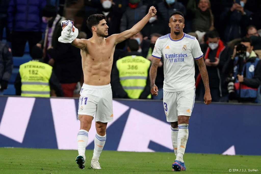 Koploper Real Madrid viert nipte zege op Granada