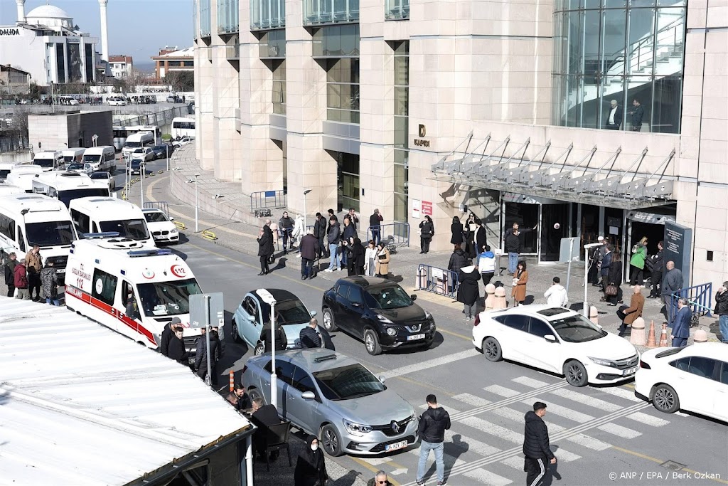 Gewonden door schoten bij rechtbank in Istanbul, schutters gedood