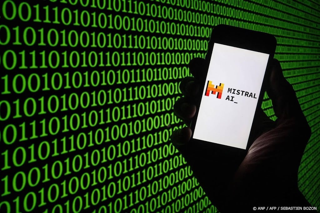 Franse start-up Mistral komt met nieuwe app voor AI-tool