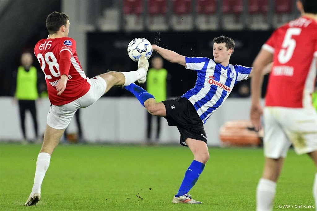 AZ na moeizame zege op Quick Boys naar halve finales KNVB-beker