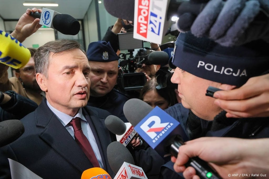 Rechtbank Polen beveelt arrestatie oud-minister wegens corruptie