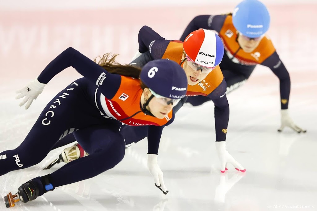 Shorttracksters bereiken bij WK finale op aflossing