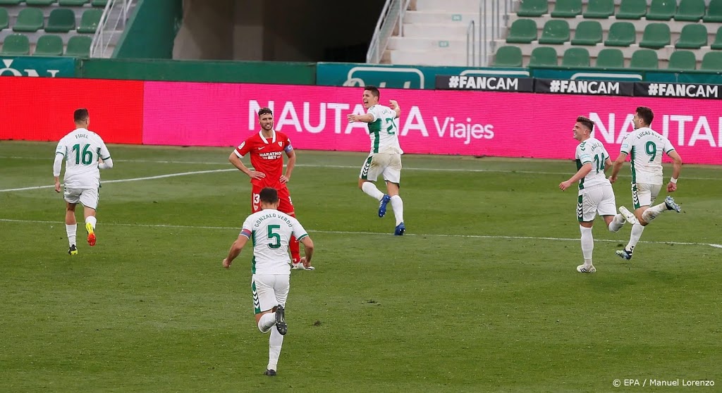 Laat doelpunt De Jong voor Sevilla tegen Elche FC niet genoeg