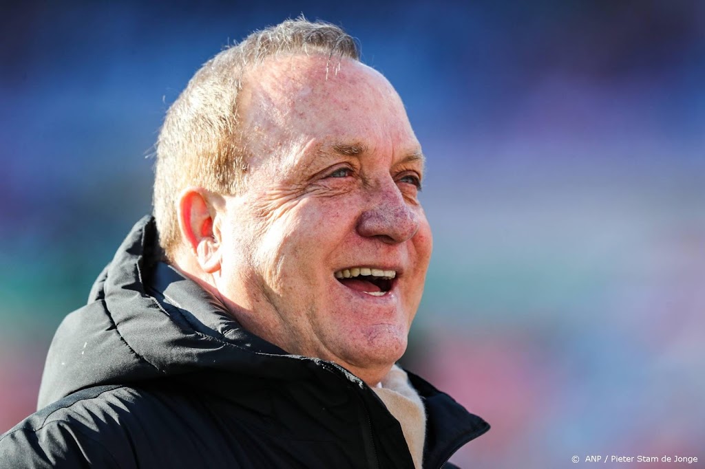 Advocaat heeft na zege Feyenoord weer een goed humeur