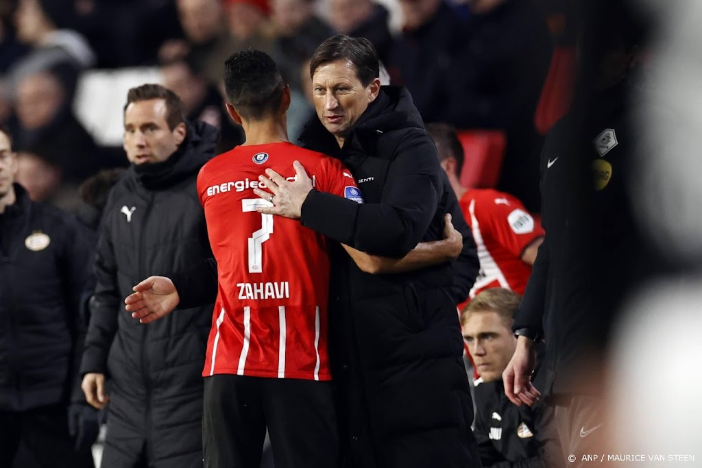 Trainer Schmidt ziet PSV in topvorm komen