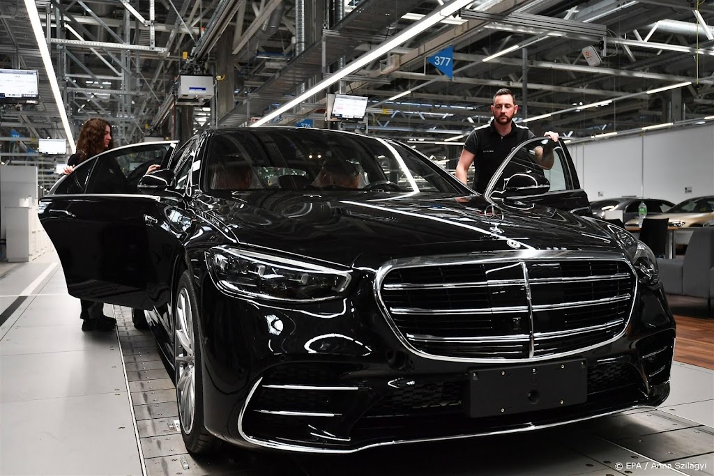 Mercedes-Benz zet auto in als betaalmiddel