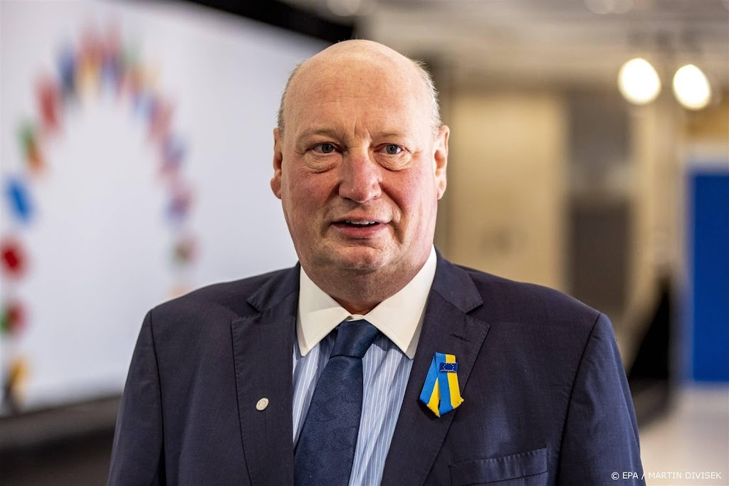 Ombudsman onderzoekt Qatarese vliegreizen EU-topambtenaar