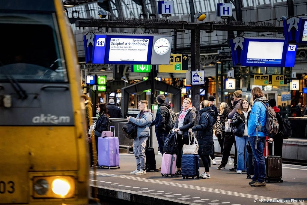 Geen IC-direct treinen tussen Amsterdam en Rotterdam