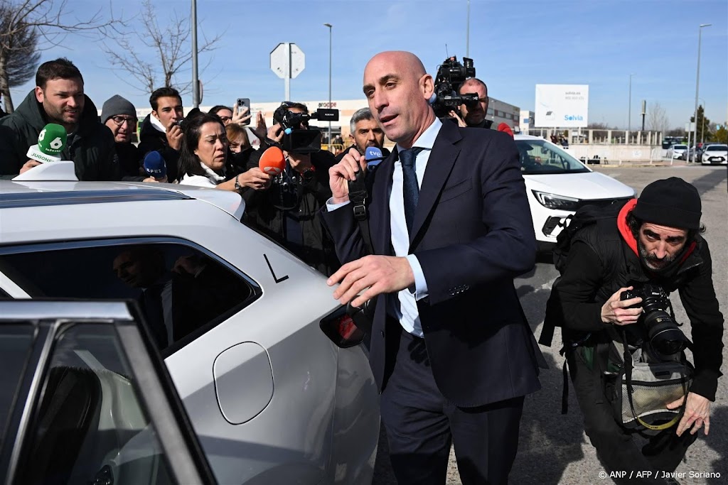 Ook Spaanse OM in beroep tegen straf Rubiales na omstreden kus