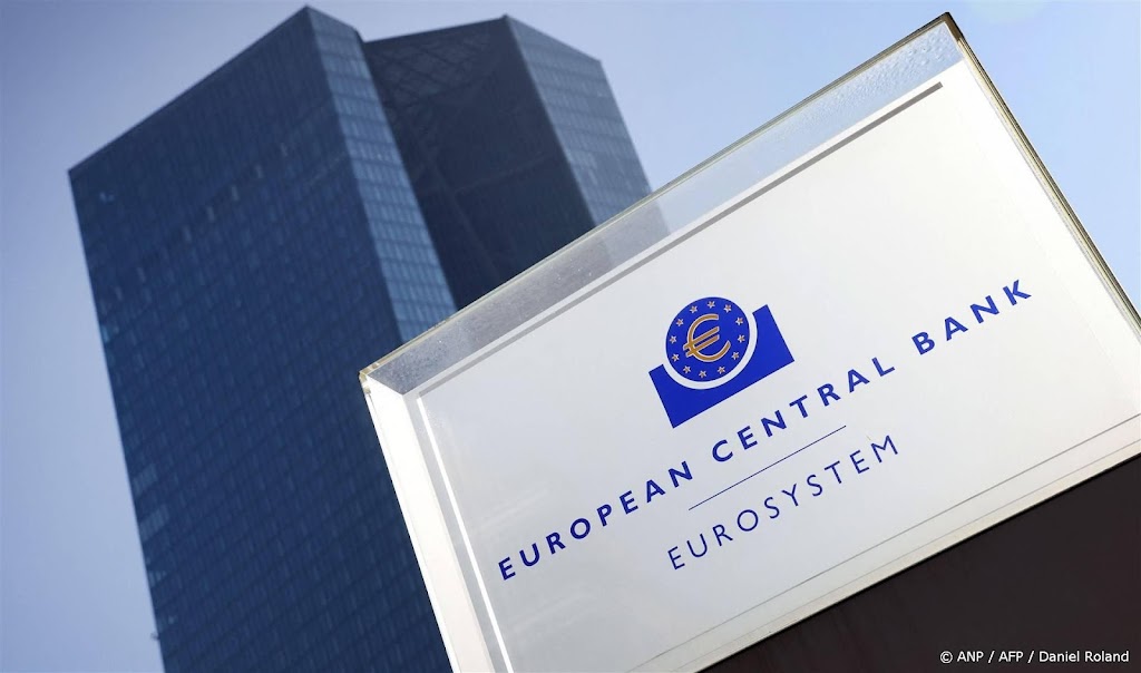 ECB verlaagt opnieuw groeiverwachtingen economie eurozone