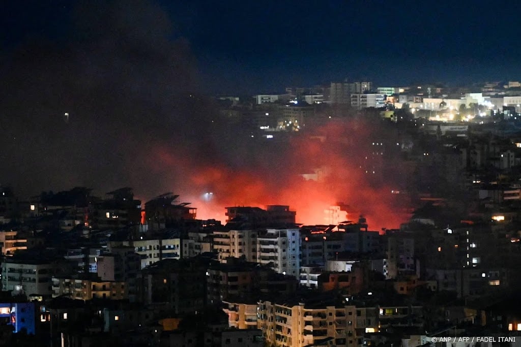 Israël voert 'grootschalige' serie aanvallen uit op Beiroet 