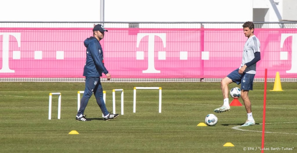 Bayern hervat training, Lewandowski maakt rentree