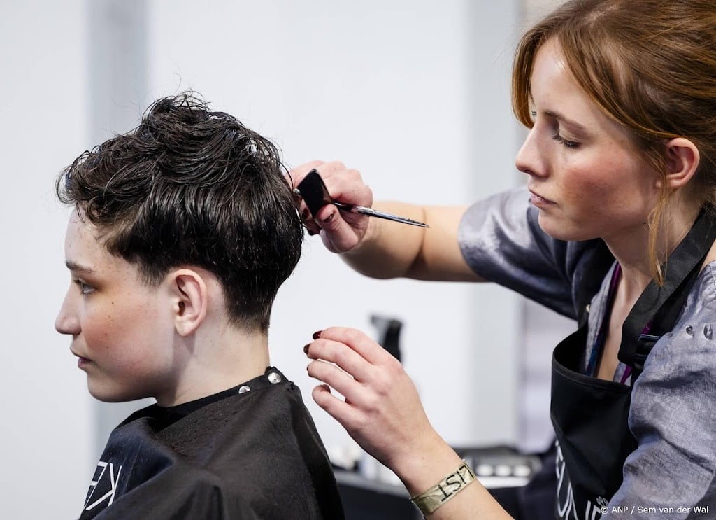 Kappers werken steeds vaker als zelfstandig ondernemer