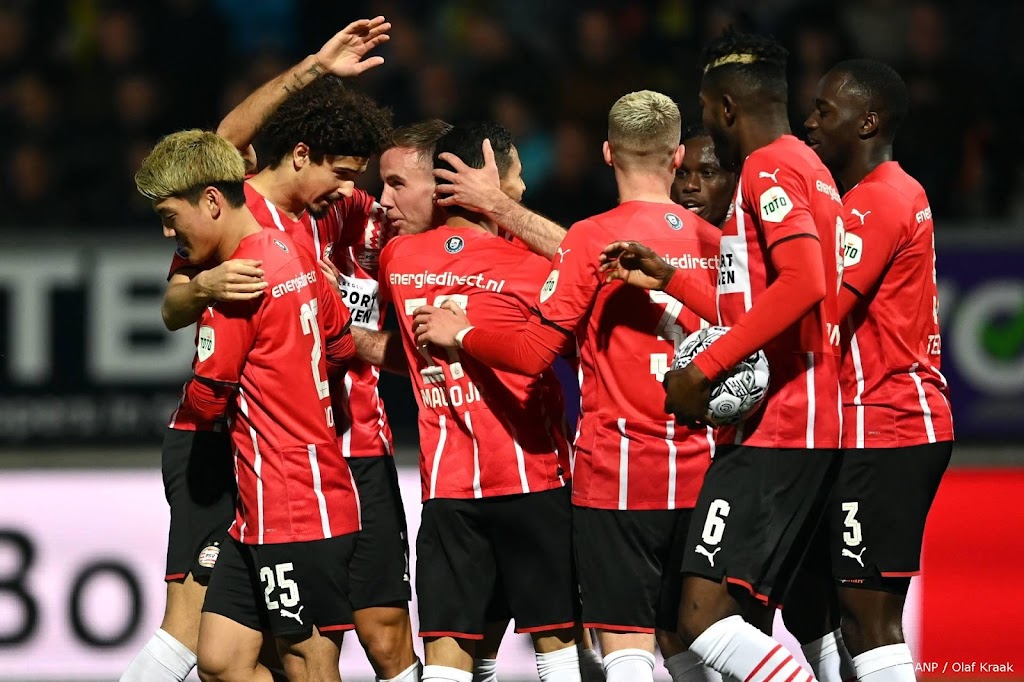 PSV heeft Götze en Madueke terug voor duel met Feyenoord