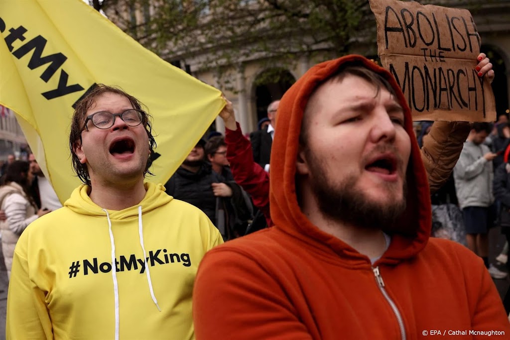 Tijdens kroning Charles 52 mensen opgepakt