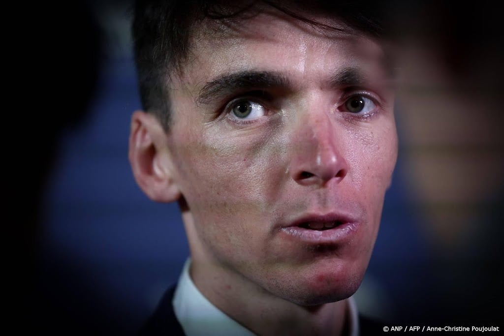 Picnic PostNL met Bardet en drie Nederlanders naar Giro