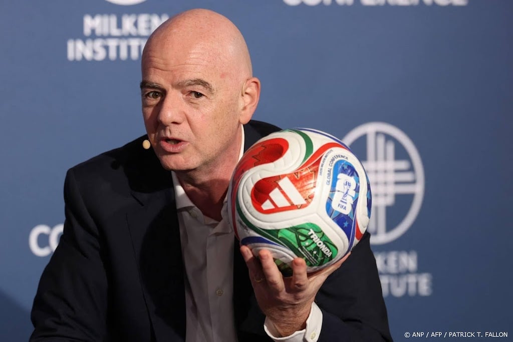 FIFA-baas Infantino noemt peperdure WK-tickets 'marktconform'
