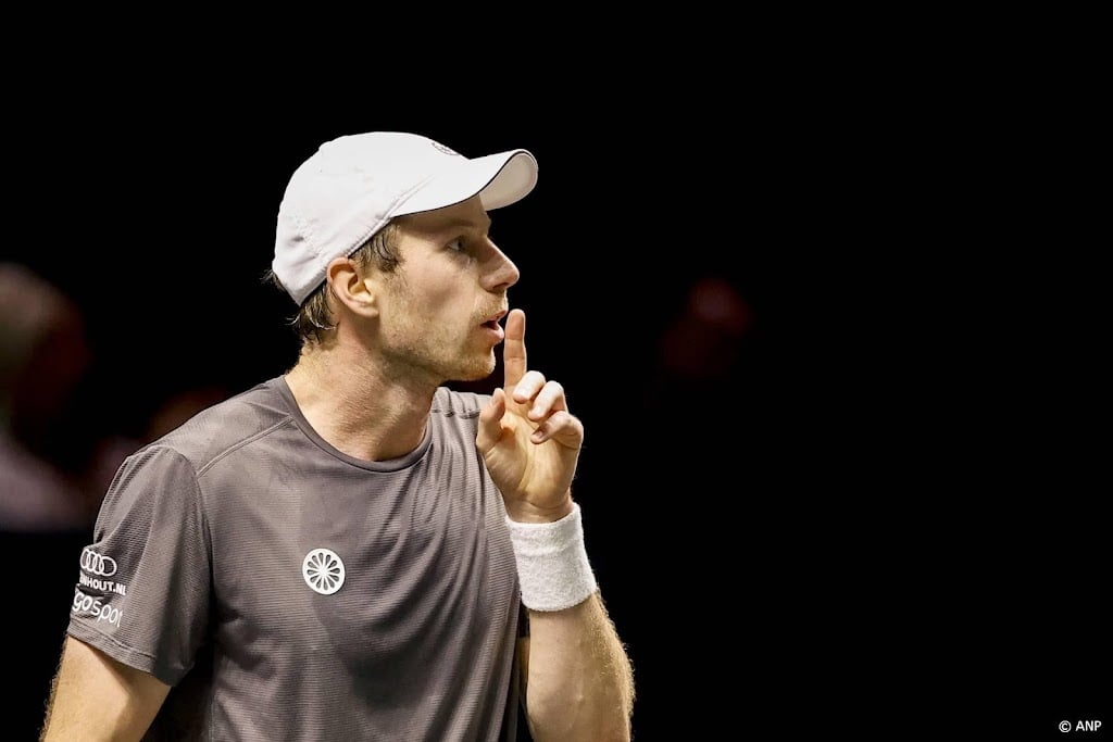 Tennisser Van de Zandschulp simpel naar tweede ronde in Rome