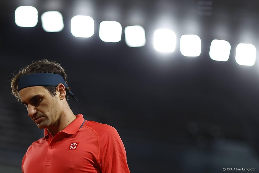 Federer trekt zich terug op Roland Garros
