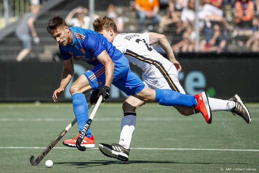 Hockeyers geven in slotfase voorsprong tegen Duitsland weg: 2-2 