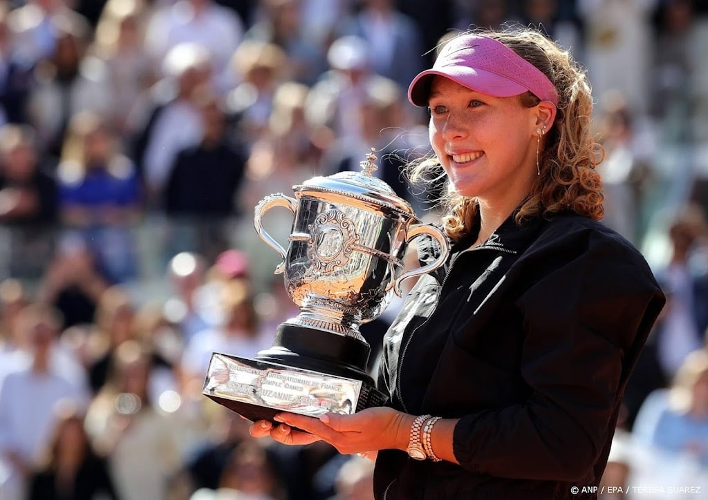 19-jarige Andrejeva ziet droom uitkomen met winst Roland Garros