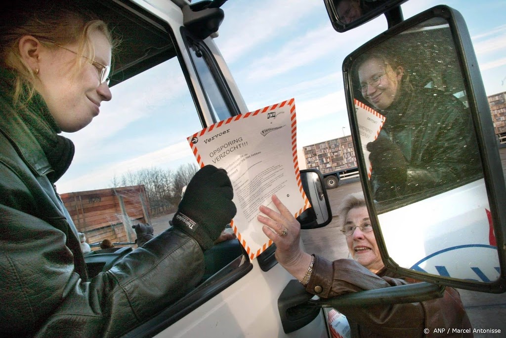 ABN: meer vrouwelijke vrachtwagenchauffeurs nodig tegen tekort