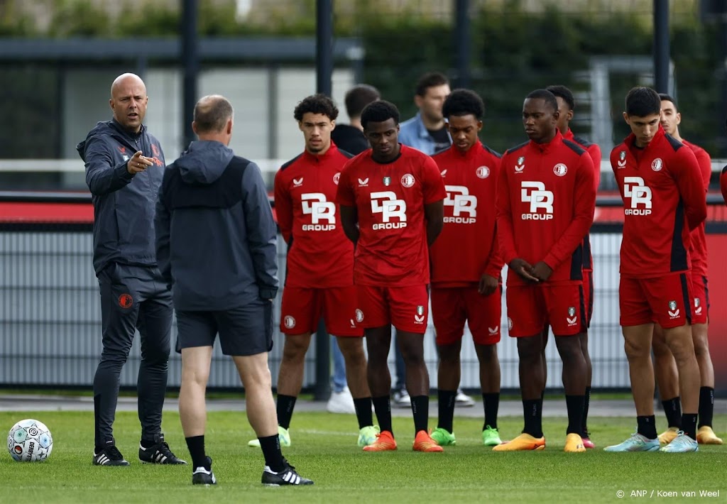 Landskampioen Feyenoord begonnen aan voorbereiding nieuw seizoen