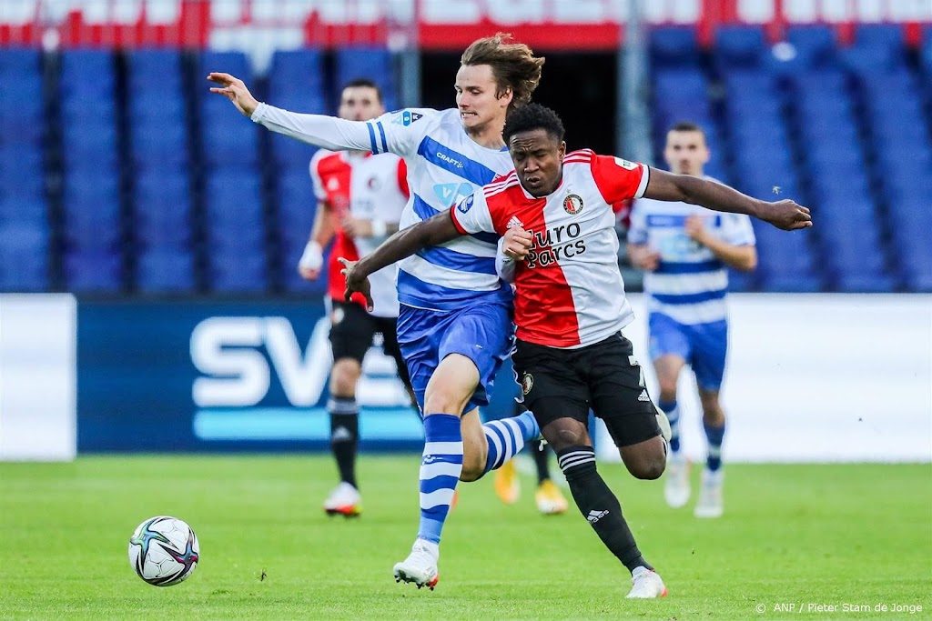 Voetballer Van den Berg van PEC Zwolle naar Middlesbrough