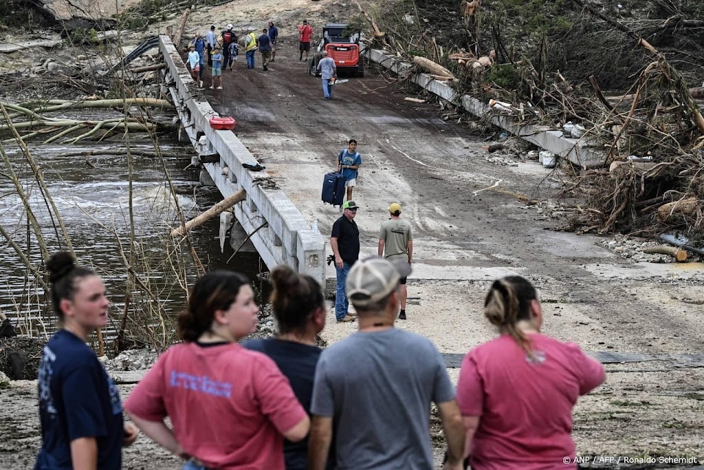 Dodental overstromingen Texas loopt op tot ruim zestig
