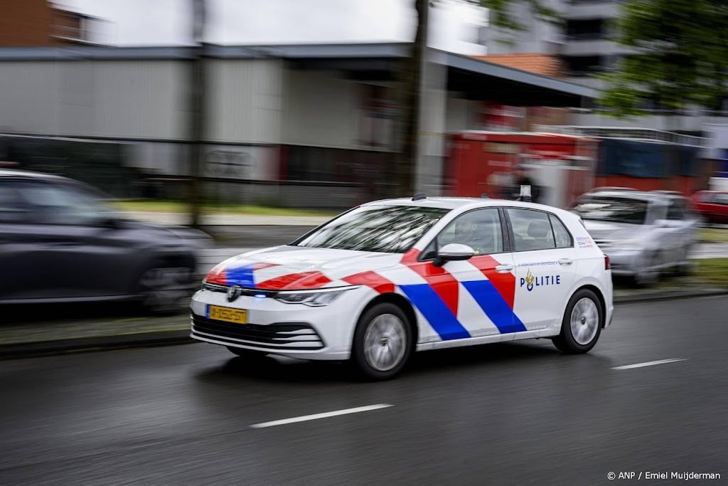 Man gewond bij steekpartij in Amsterdam