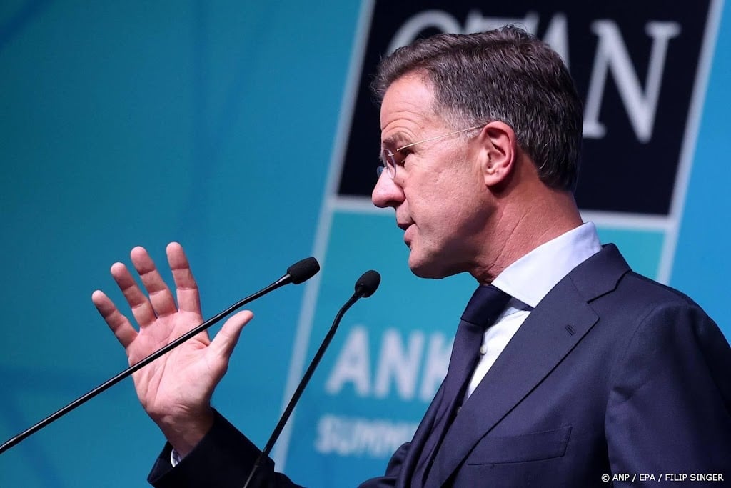 Rutte: nog hogere defensiebudgetten kan wapenindustrie niet aan