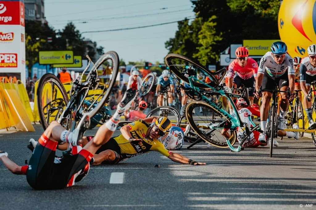 Spaanse renner Prades breekt nekwervel bij horrorcrash Polen