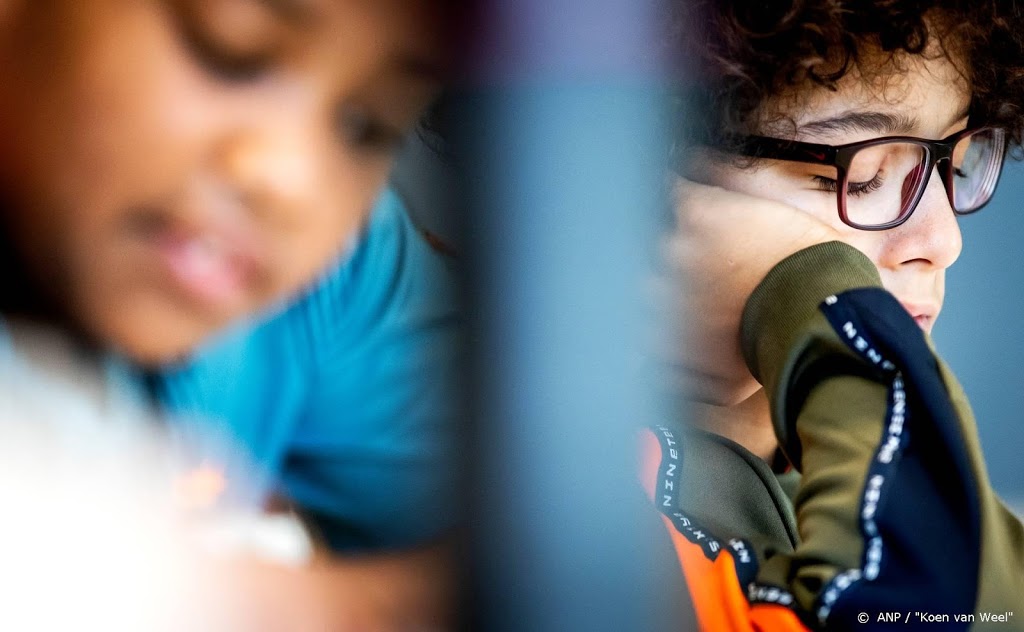 VO-raad wil advies OMT over ventilatie van scholen