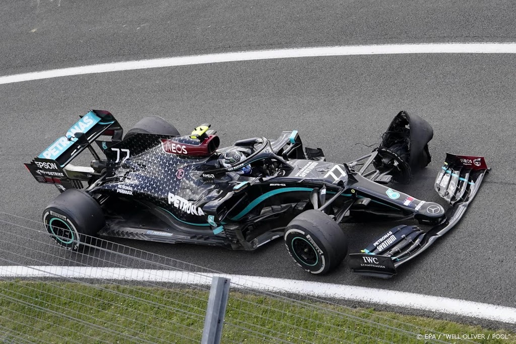 Bottas ook volgend jaar bij Mercedes in Formule 1