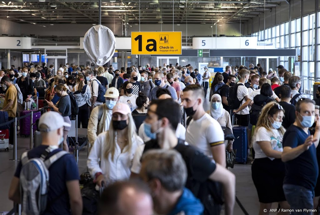 Aantal buitenlandse vakanties van Nederlanders in 2020 gehalveerd