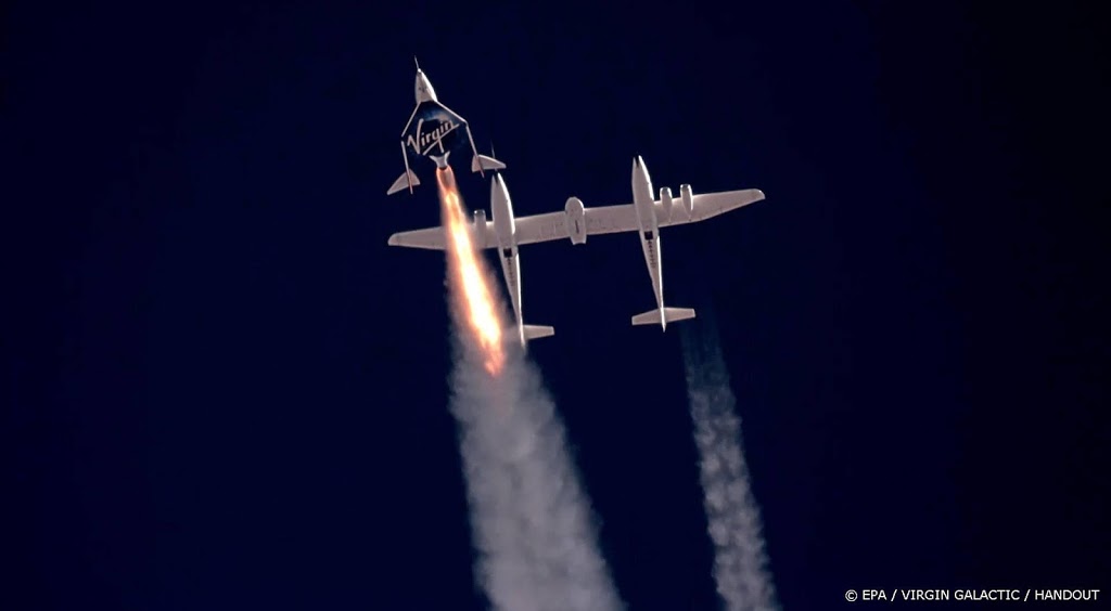 Ruimtevaartbedrijf Virgin Galactic verdubbelt prijskaartje