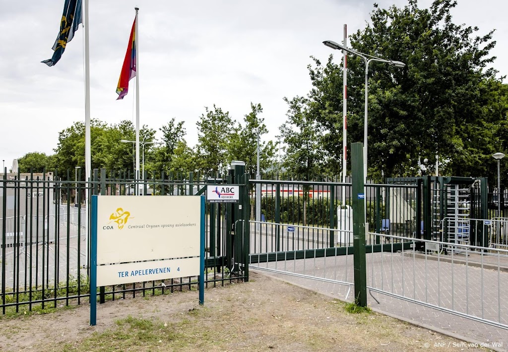 Massale vechtpartij op terrein voor aanmeldcentrum Ter Apel
