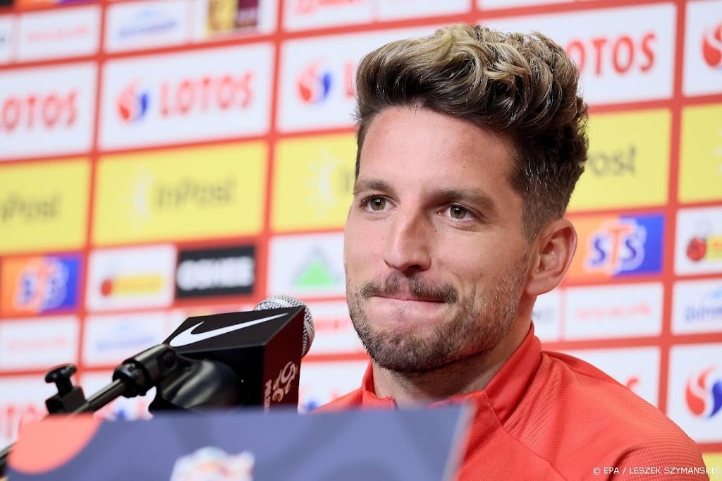 Mertens na vertrek bij Napoli op weg naar Galatasaray