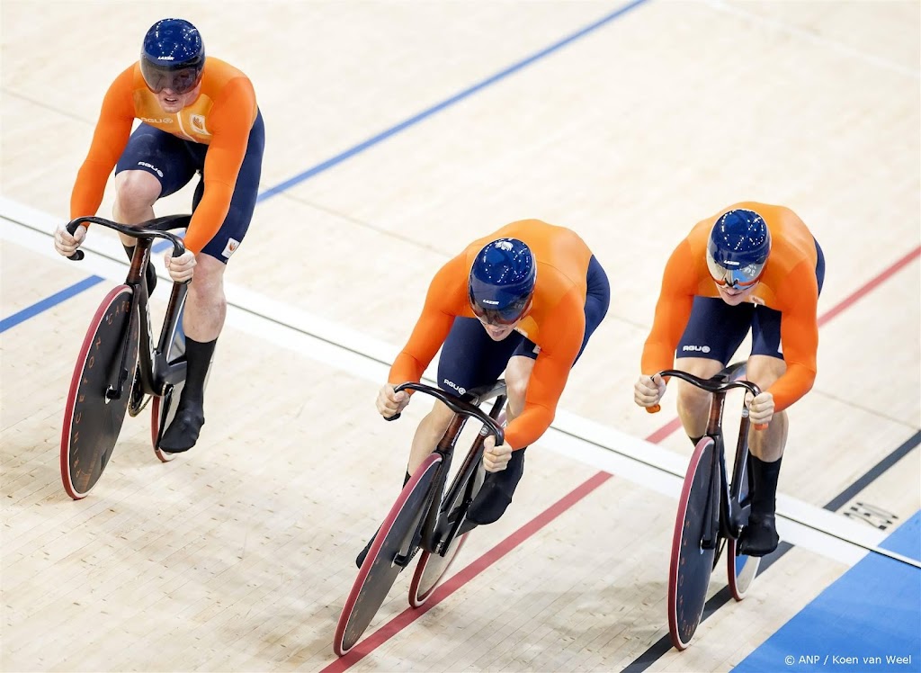 Baanrenners opnieuw oppermachtig in olympische finale teamsprint