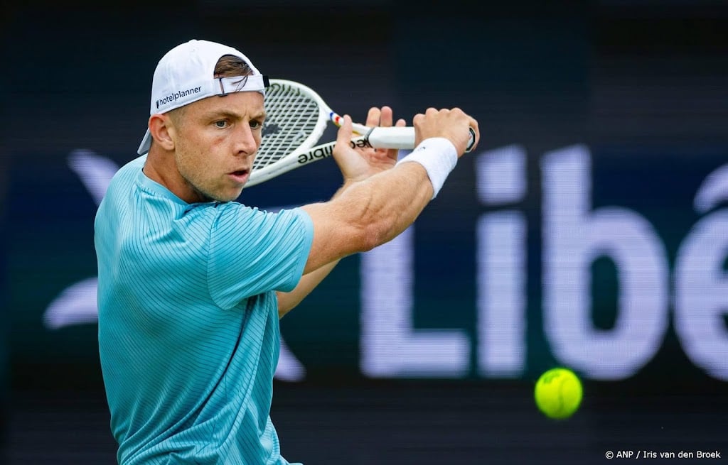 Tennisser Griekspoor stunt in Montreal met zege op Zverev